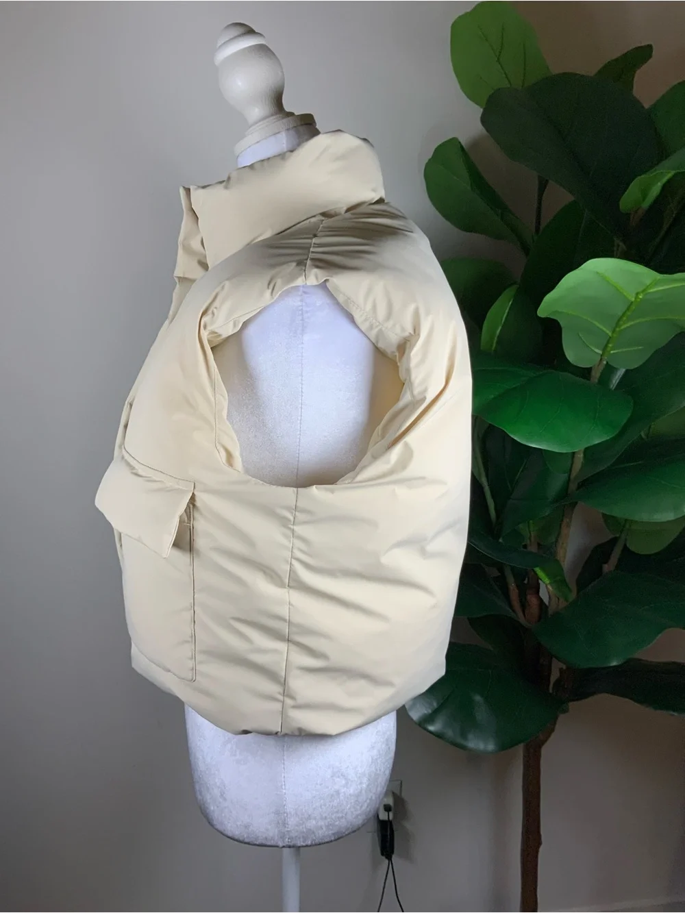 Cisono Ivory Quilted Puffer Vest with High Collar